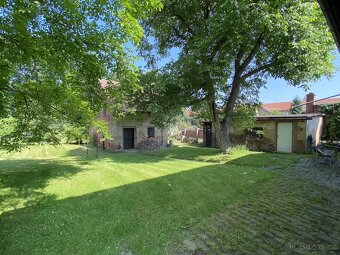 Rodinný dům 5+1 u zámecké zahrady, obec Dobřenice. - 15