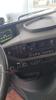 Prodám tahač Volvo Lowdeck - 15