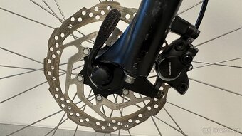 Horské kolo SPECIALIZED, M, kola 29", pro jezdce od 165 cm - 15
