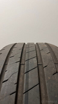 Letní pneu 215/55 R17 Goodyear, Hankook 6mm 499,- Kč / ks - 15