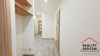 Pronájem podkrovního bytu 4+kk, 95 m2, ul. Nivnická, Ostrava - 15