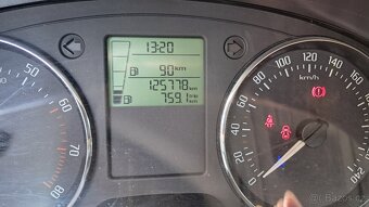Škoda Roomster, 1.2 TSI / STYLE 1.MAJITEL - 15