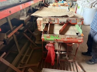 Třídička cibule, 3 frakce, obsahuje dva vážící a balicí stro - 15