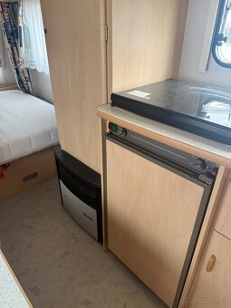 Karavan Sterckemann 490 , veliká garáž - 15