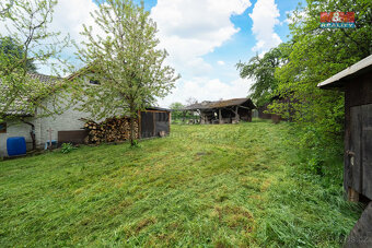 Prodej rodinného domu, 265 m², Vonoklasy, ul. Na Návsi - 15