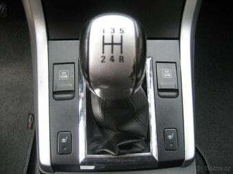 SUZUKI GRAND VITARA 2.4, 4x4, 2011 - 15