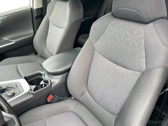 Toyota Rav4 2.5 HYBRID ČR 1.maj. Tažné - 15