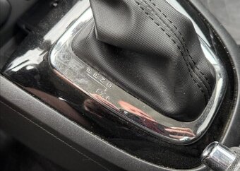 Renault Captur 1,5 dCi AUTOMAT NAVI nafta automat 66 kw - 15