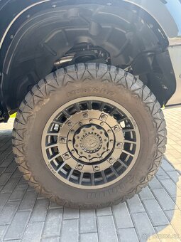 Dodge RAM 1500 Rebel 2020 - 15