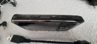 Nokia E66 - 15