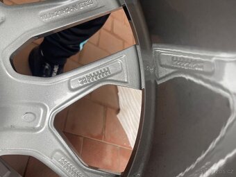 Originál sada Mercedes G63 AMG R21 W465 W463 - 15