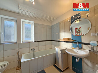 Prodej bytu 2+1, 50 m², Solenice - 15