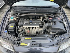 Volvo S80 2,4 benzin - atmosferak (zadne turbo) - 15