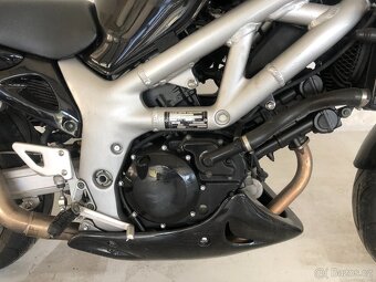 Suzuki SV650 - 15