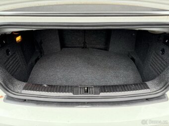 Volkswagen Golf Cabrio 1.6 TDI - 15