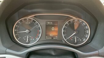 ŠKODA OCTAVIA 1.6TDI XENONY FAMILY - 15