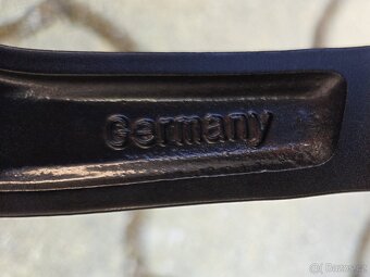 Pěkná zimní sada BMW X1 F48 17" 5x112 pneu 225/55/17 VITO - 15