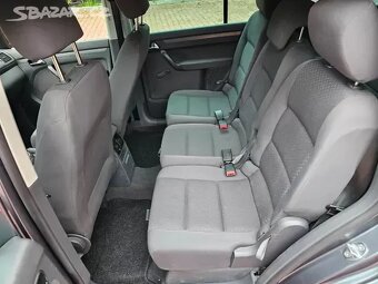VW Touran 1.9TDI 77kW 7.Míst,Serviska,Klima,Tažné. - 15