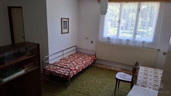 Prodej rodinného domu 4+1 se zahradou v Ronově nad Doubravou - 15