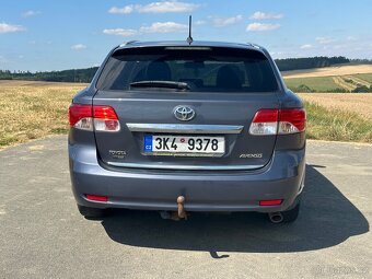 Toyota Avensis možná výměna za veterána - 15