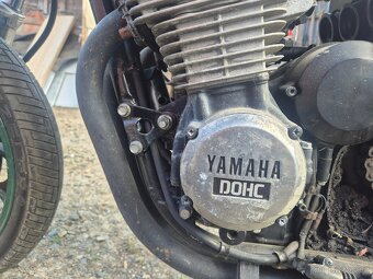 Yamaha 600xj - 15