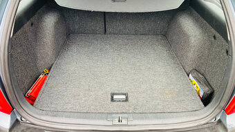 Škoda Octavia I combi, 2.0 MPI (85kW) - 15