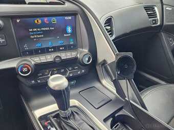 2014 Chevrolet Corvette C7 2LT 6.2 V8, perfektní stav - 15