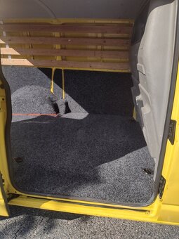 VW Transporter T5 2.0TDI - 15