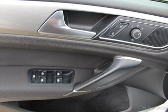 VW Golf Sportsvan Highline 1.4 TSI 92Kw 139000km xenon servi - 15