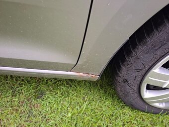 Škoda Rapid SP 1.2 TSi 63 kW. - 15