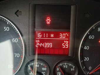 VW GOLF 5, 1.4i, ALU, 5 Dveří, r.v.12/2005 - 15