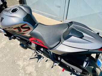 Triumph Street Triple RS, možnost splátek a protiúčtu - 15