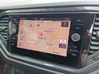 VW T-Roc Sport 1.5TSI 110kW 49tkm Webasto ACC Navi DAB - 15