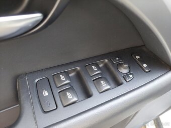 Volvo V70, 2.0D 133kw L+Z kola - 15