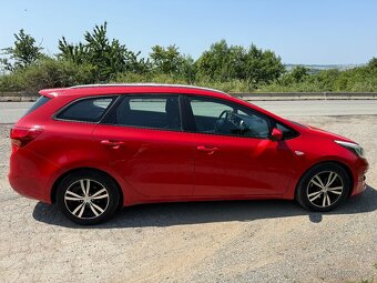 Kia Ceed kombi 1,6 CRDI 103KW 2016 ČR serviska Super Stav - 15