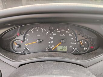 Prodám Ford Focus 1.6 benzín kombi - 15