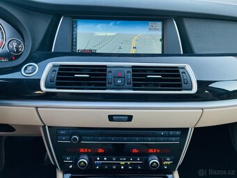 BMW Řada 5 535i GT AUT KAMERA VÝHŘEV SERVISKA PANORAMA - 15