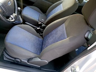 Ford Fiesta 1.3i 51kw - 15