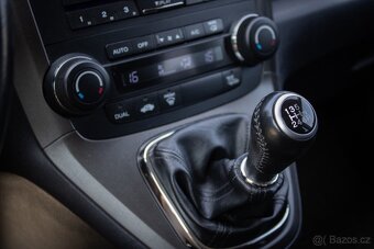Honda CR-V 2.2 i-DTEC Comfort 4WD - 15