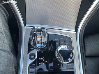 BMW M850i cabrio Xdrive DPH-možná výměna - 15