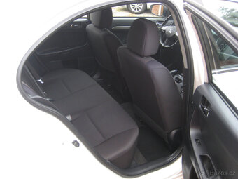 MITSUBISHI LANCER 1.6 MIVEC 1.MAJ,SERVISKA,TAŽNÉ - 15