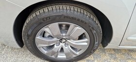 Peugeot 5008 1,6Hdi 82kW, M6, 3/2012. 98000km - 15
