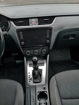 ŠKODA III COMBI /DSG/1.MAJITEL/ČR/PLNÝ SERVIS/NAVIGACE/DPH/ - 15