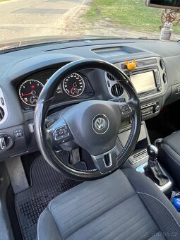 VW TIGUAN 2,0 TDI DSG 130KW ROK 2014 44 - 15