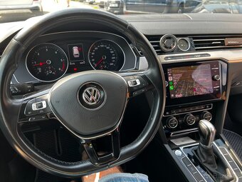 Volkswagen Passat B8 R-line, 2.0 TDI, DSG, Najezd 81 175km - 15