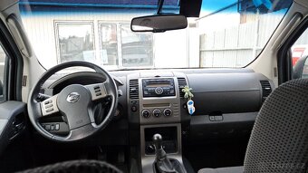 NISSAN PATHFINDER 2,5 DCI - 15
