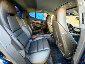 PORSCHE PANAMERA 4 -FACELIFT-4X4-REAL KM-NADHERNE - 15