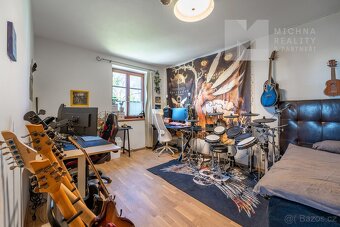 Prodej rodinné domy, 261 m2, Pozemek 361 m2, Zahrada - Mikul - 15