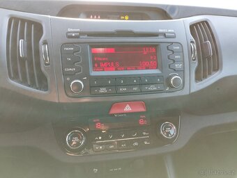 Kia Sportage r.v.2011 , 1995 ccm ,diesel, AWD ,manuál. - 15