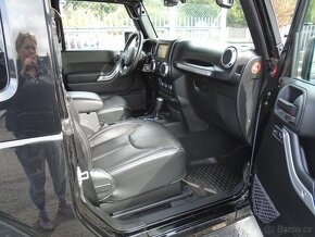 Jeep Wrangler 2.8 CRD SAHARA 147kW automat - 15
